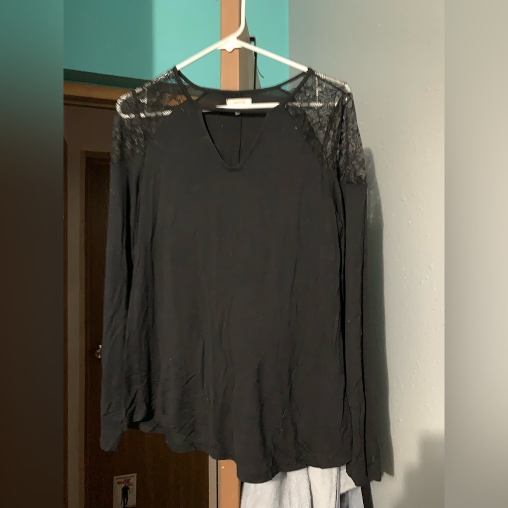 Maurice’s lace black long sleeve, size medium.